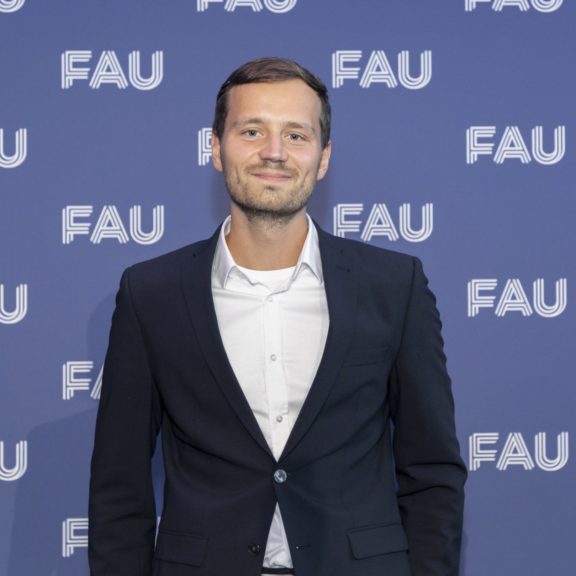 Portrait Dominik Muntzinger