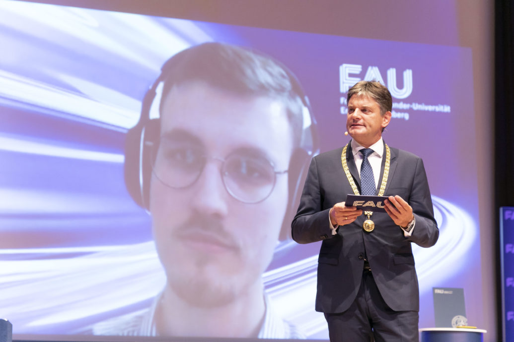 Preis der HansWilhelm und Helga SchüßlerStiftung und DAADPreis 2021